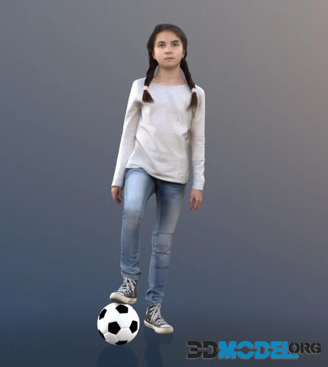 Sophie Girl with a Soccer Ball (3D-Scan)