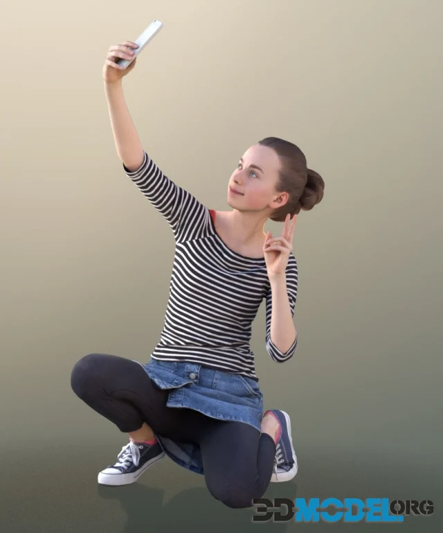 Girl Mady takes selfies in a squat (3D-scan)
