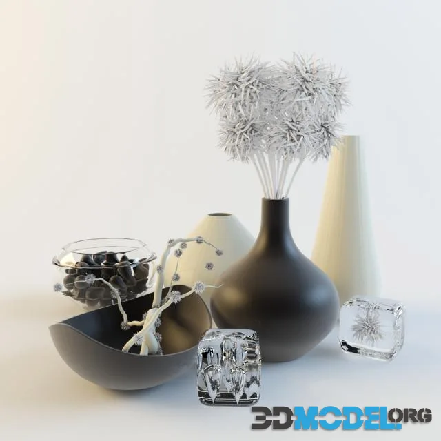Vases and decor