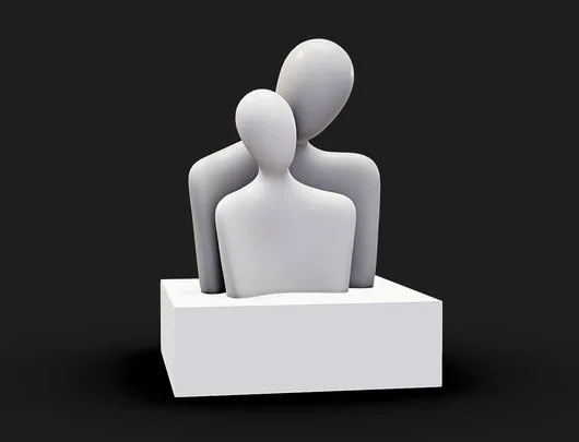 Hugging Lovers Statue