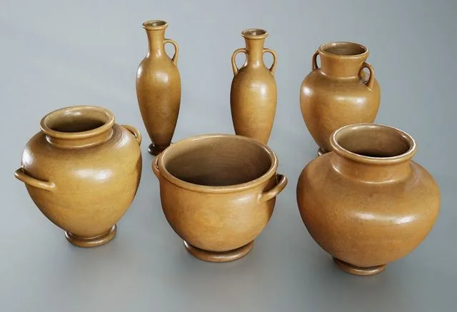 Set of 6 Clay Pots Low-poly (PBR)