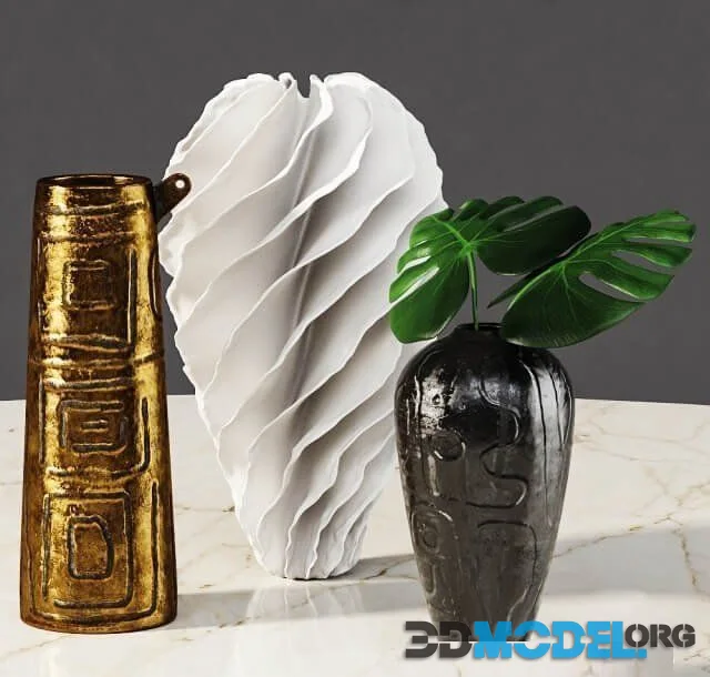 Omec vases and Sandra Davolio vase