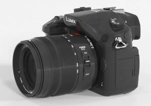 Panasonic Lumix GH4 Mirrorless Digital Camera Low-poly (PBR)